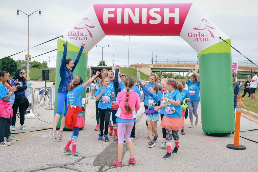 Girls on the Run Angular Archway at 5k Event